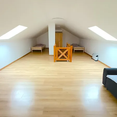 Apartament Kwiat Jabłoni *