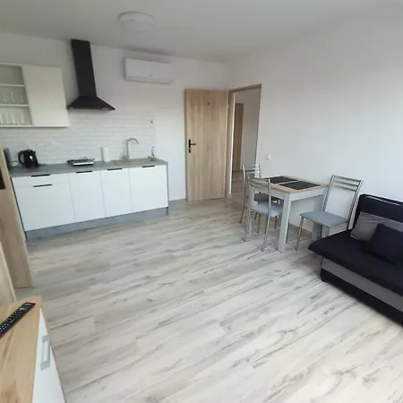 Apartament Kwiat Jabłoni *